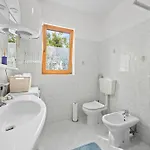 O'live 2 Bdr Istra Apartman Rabac