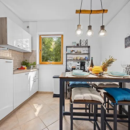 Appartement O'live Istra